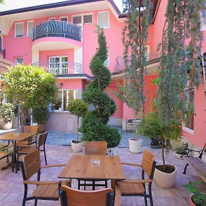 vizitați hotelul