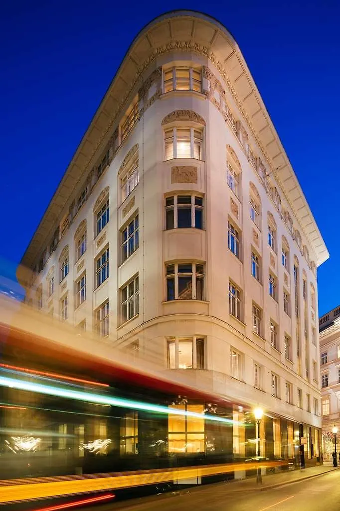 Radisson Blu Style Hotel, Wien 4*,