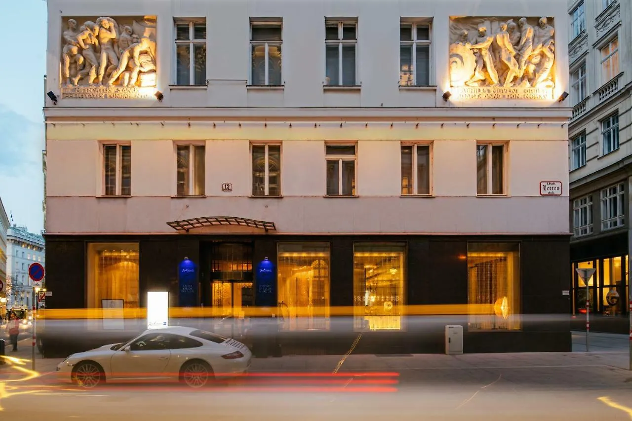 Radisson Blu Style Hotel, Wien 4*,  Østrig